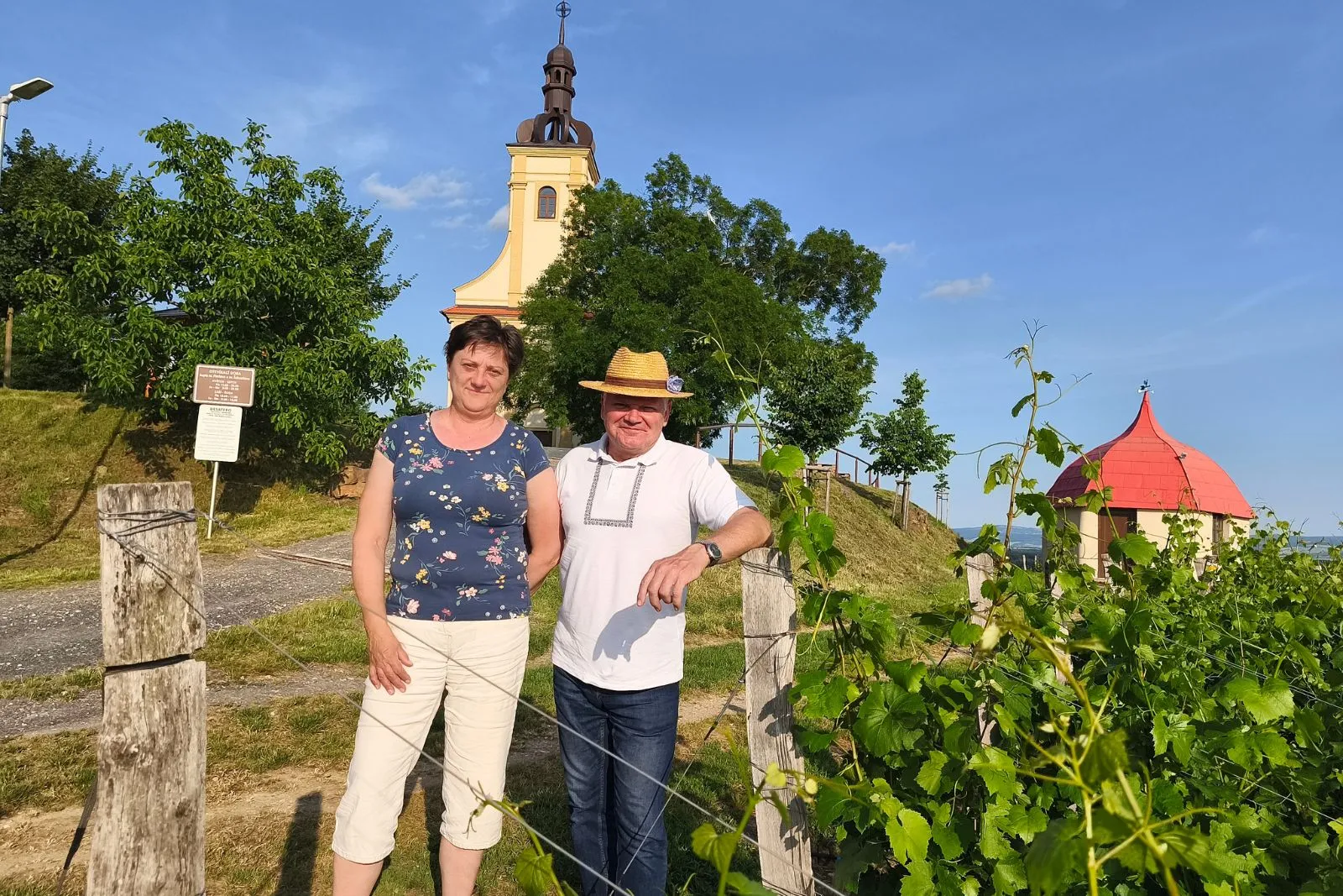 J. & R. OSTRÉZÍ